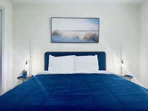 3 bedrooms, desk, iron/ironing board, WiFi