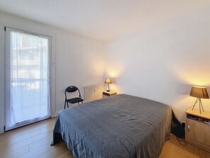 2 bedrooms, free WiFi