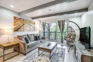 Apartment (2 Bedrooms) | Interior - Pet-friendly Apt w/ Views: 6 Mi to Keystone Resort (Silverthorne)