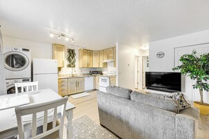 Apartment (1 Bedroom) | Front of property