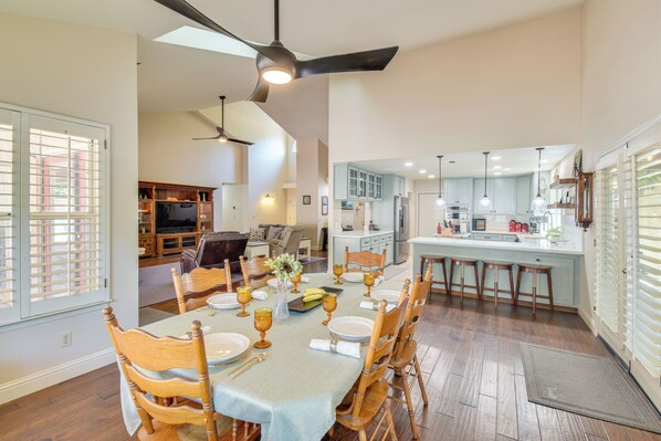 House (3 Bedrooms) | Interior