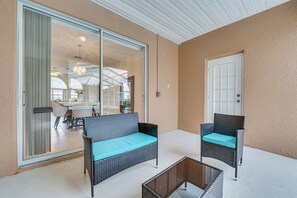 House (4 Bedrooms) | Interior - Private Pool & Lanai: Family Home in Haines City! (Haines City)