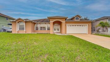 Hus (4 Bedrooms) | Boendets fasad