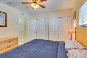 Interior - Pet-friendly Hallandale Beach Condo Near Boardwalk (Hallandale Beach)