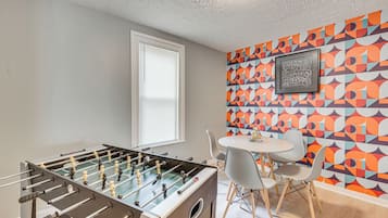House (3 Bedrooms) | Game room
