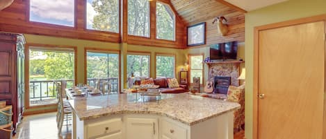 House (1 Bedroom) | Interior