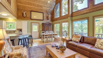 House (1 Bedroom) | Interior