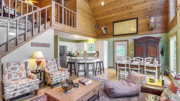 House (1 Bedroom) | Interior