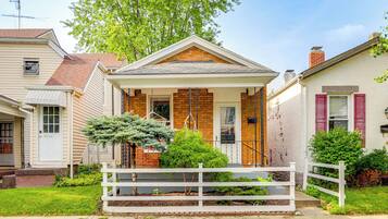 ํ์ฐ์ค (2 Bedrooms) | ๋ด๋ถ