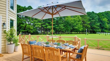 House (4 Bedrooms) | Front of property