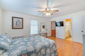 House (4 Bedrooms) | Interior - Half Mile to Beach: Murrells Inlet Home w/ Deck! (Murrells Inlet)