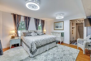 House (5 Bedrooms) | Interior - Quintessential New England Home w/ Patio & Grill! (Putnam)