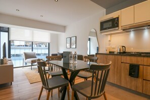 Apartment | 1 bedroom, Internet - w Stunning 1BR w Perfect View in San Isidro (Lima)