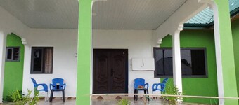Greenwood Villa, Volta Region, Sleeps 12