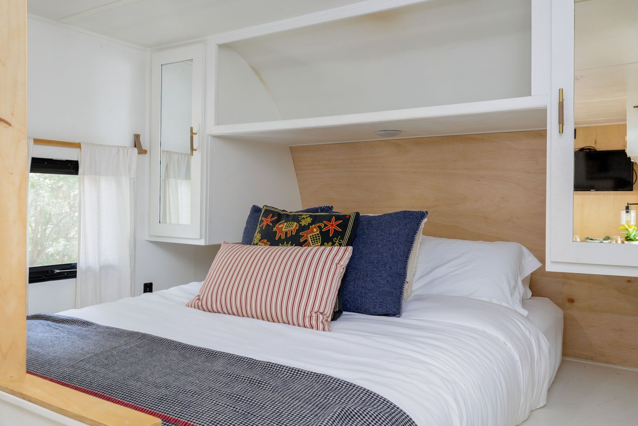 1 br, South Austin, Eco Friendly | Ladybird
