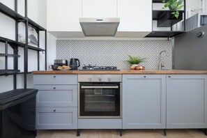 Apartment, 1 Bedroom, Balcony | Private kitchen | Microwave, stovetop, dishwasher, coffee/tea maker - Apartment in Saska Kępa by Renters (Warsaw)
