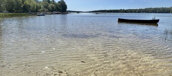 Boomfish Limit 5 2 Bedroom Cottage by RedAwning