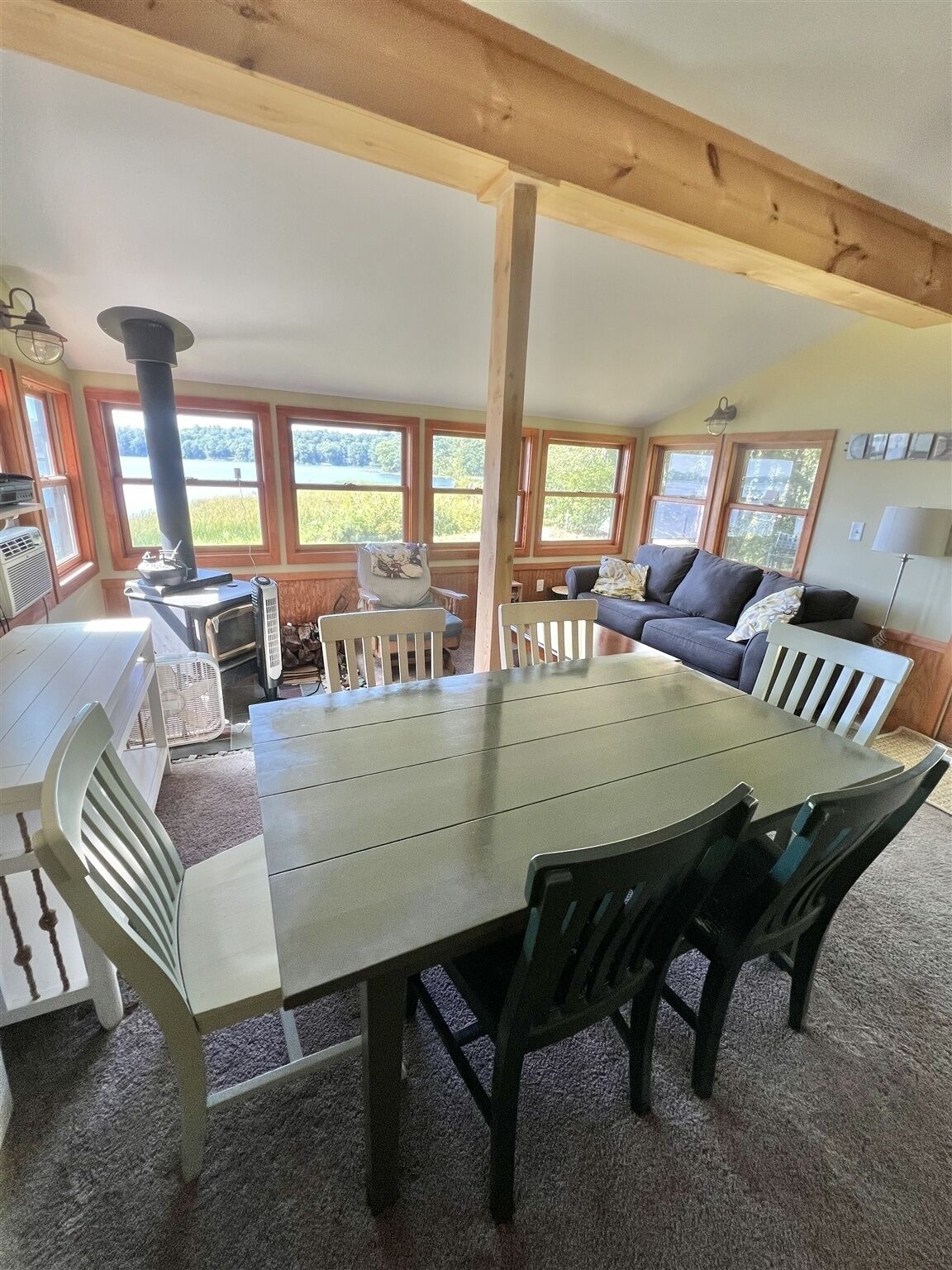 Villa, 2 habitaciones | Área de sala de estar | Smart TV 