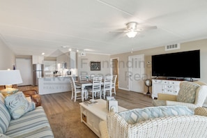 Smart TV - 557 Amelia By The Sea 3 Bedroom Condo by RedAwning (Fernandina Beach)