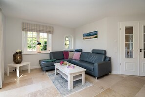 Fernseher, Stereoanlage