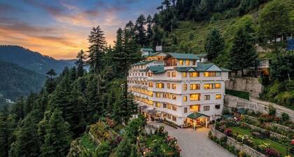 Aatmayog Luxury Manor Manali by Blueko Hotels