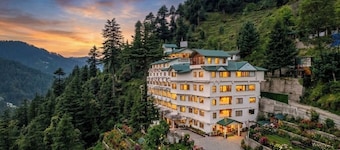 Aatmayog Luxury Manor Manali by Blueko Hotels