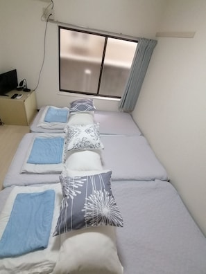 1 quarto, ferros/tábuas de passar roupa, Wi-Fi de cortesia