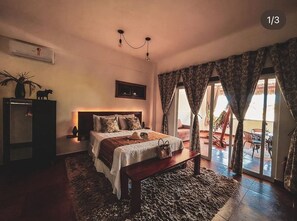 Desk, laptop workspace, free WiFi, bed sheets - R.I.O Residenzia Intercontinentale (Caucaia)