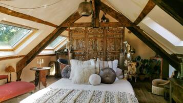 1 slaapkamer, een strijkplank/strijkijzer, internet, beddengoed