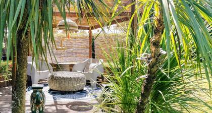 Le Cocon - One Bedroom Villa, Sleeps 2