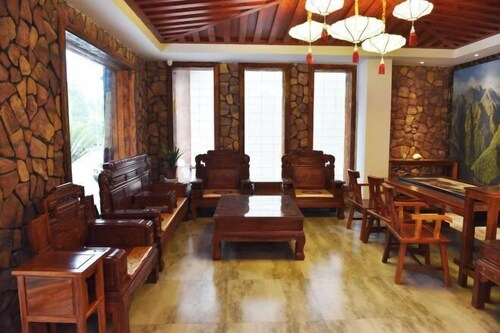 Jinggangshan Oriental Red Hotel