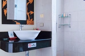 أسرّة أطفال/رضّع