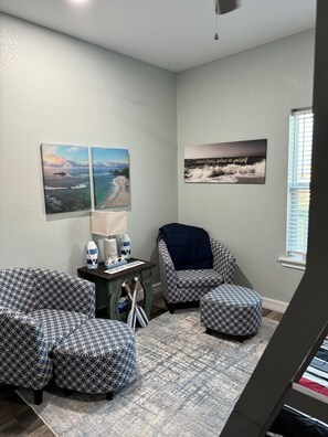 Interior - Peaceful & Spacious Beachview Retreat (Freeport)