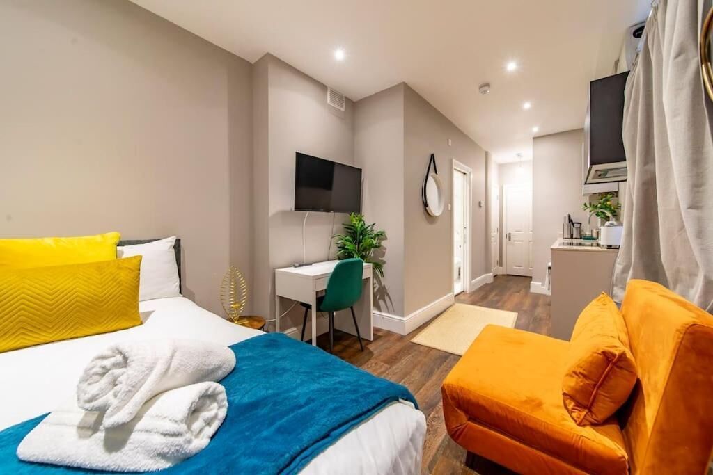 1 多间卧室、熨斗/熨衣板、免费 WiFi、床单