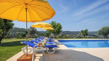 Villa (3 Bedrooms) | Exterior