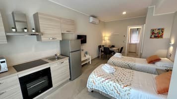 1 habitación, wifi y ropa de cama