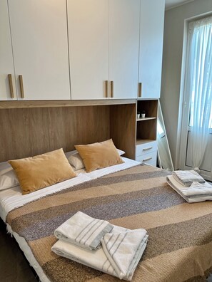 1 dormitorio, wifi, ropa de cama