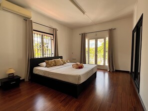 3 Schlafzimmer, Bügeleisen/Bügelbrett, Reisekinderbett, WLAN