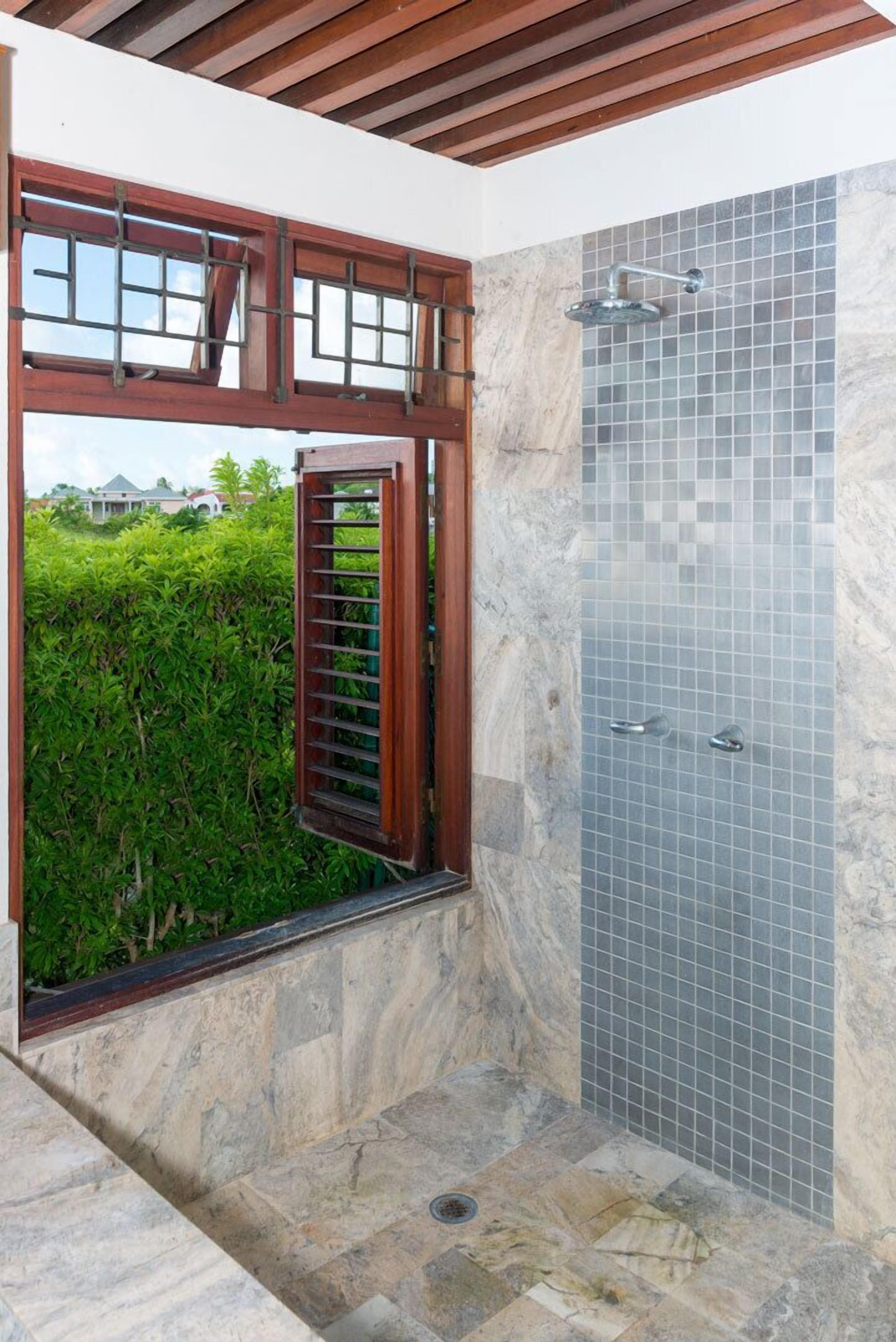 Deluxe House, Sea View | Bathroom