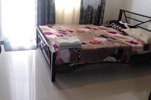 Room - Kaseldorzhostel Transient at Moonwalk Paranaque (Paranaque)