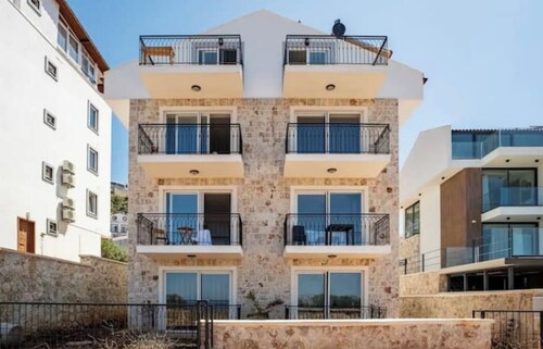 Kaş Eylül Suit Apart Garden