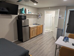 Cabin | Memory-foam beds, free WiFi, bed sheets