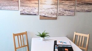 小屋 | 客房内用餐