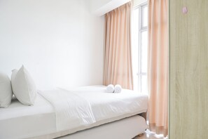 Deluxe Apartment | 2 bedrooms, desk - Comfort 2Br Apartment At 29Th Floor M-Town Residence (Gading Serpong)