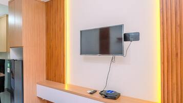 Deluxe Studio | Living area