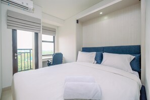 Deluxe Studio | 1 bedroom, iron/ironing board