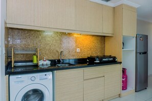 Deluxe-Apartment | Eigene Küche | Kühlschrank, Herdplatte, Reiskocher, Esstisch