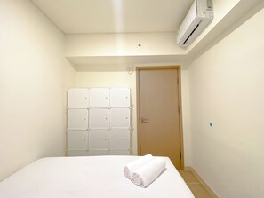 Deluxe Apartment | 2 bedrooms - Homey 2Br At Meikarta Apartment (Cikarang)