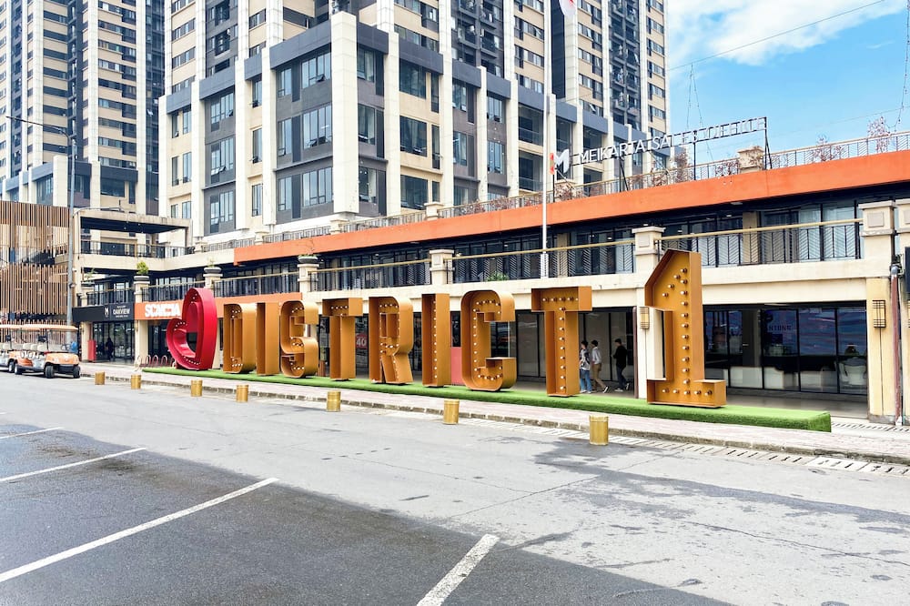 Homey 2Br At Meikarta Apartment - Kec. Cibarusah