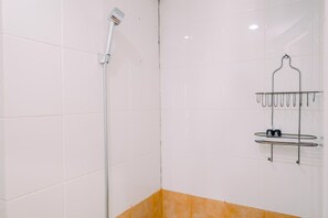 Bathroom - Best Homey And Cozy Studio (No Kitchen) At Green Pramuka City Apartment (Jakarta)